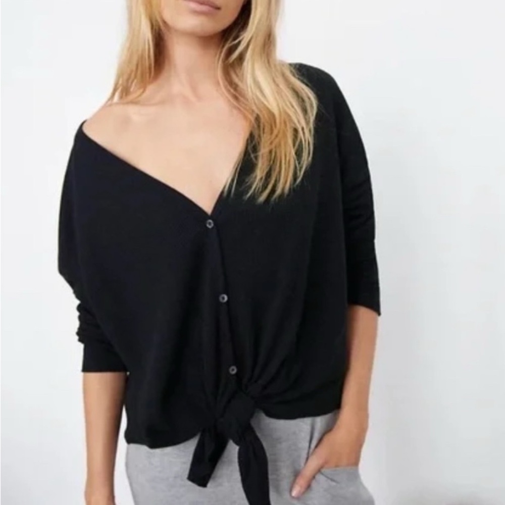 Aritzia The Group Babaton Thermal‎ V-Neck Lounge Cardigan Sweater Women's L